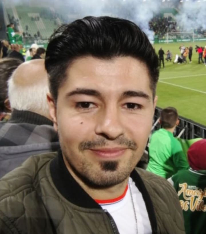 Мустафа Мустафов